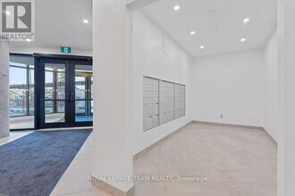 360 Deschâtelets Ave. in Ottawa, ON - Building Photo - Building Photo