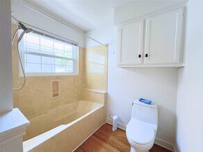 3942 Shoal Creek Blvd in Austin, TX - Building Photo - Building Photo