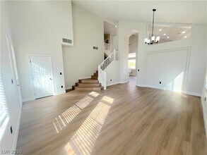 376 Blackstone River Ave in Las Vegas, NV - Building Photo - Building Photo