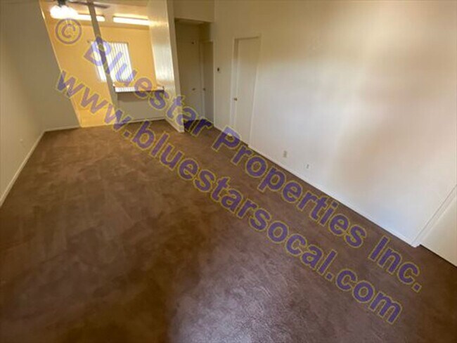 16470 Lariat Rd in Victorville, CA - Building Photo - Building Photo