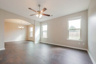 255 Magnaview Dr in Mcdonough, GA - Building Photo - Building Photo