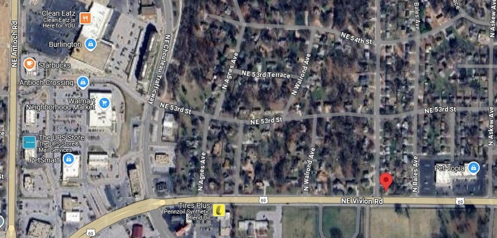 5201 N Indiana Ave in Kansas City, MO - Building Photo