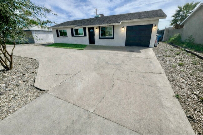 property at 1209 W 5th St