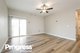 9496 Yampa Ct in Commerce City, CO - Building Photo - Building Photo