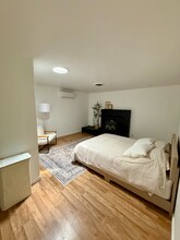 4552 Alta Mesa Dr in Redding, CA - Foto de edificio - Building Photo