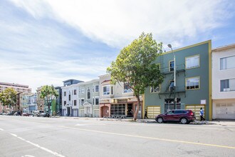 1424 Valencia in San Francisco, CA - Building Photo - Building Photo