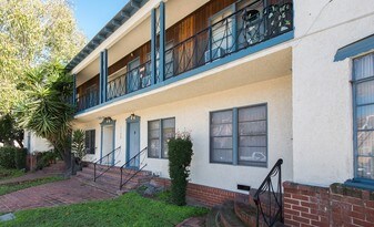 1150 Masselin Ave in Los Angeles, CA - Building Photo