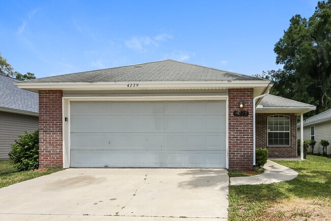 4279 Campus Hills Cir