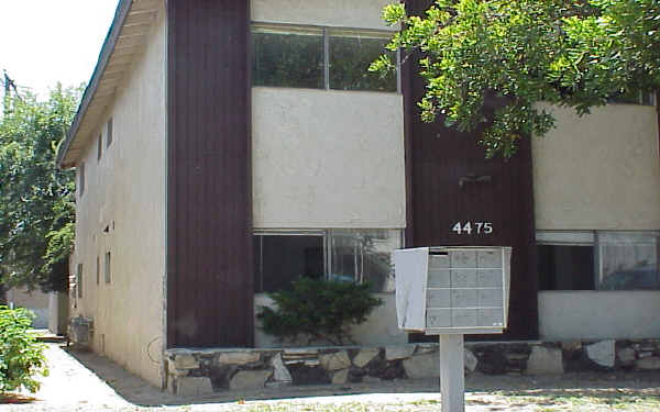 Bonnie Brae Cottages in Montclair, CA - Building Photo