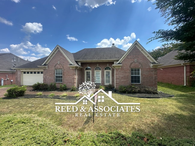 8271 Floral Springs Dr