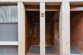 99 Fulton St, Unit 5-3 in Boston, MA - Foto de edificio - Building Photo
