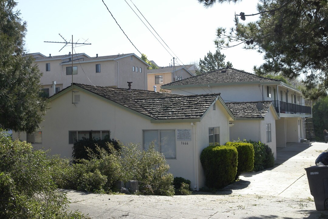 1666 159th Ave in San Leandro, CA - Foto de edificio