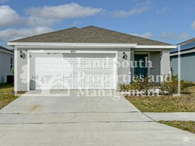 4811 Rigging St in Haines City, FL - Building Photo
