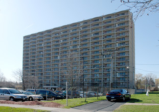 Hudson Ridge Tower in Rochester, NY - Building Photo - Building Photo