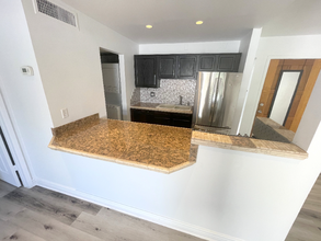 8574 E Indian School Rd in Scottsdale, AZ - Building Photo - Building Photo