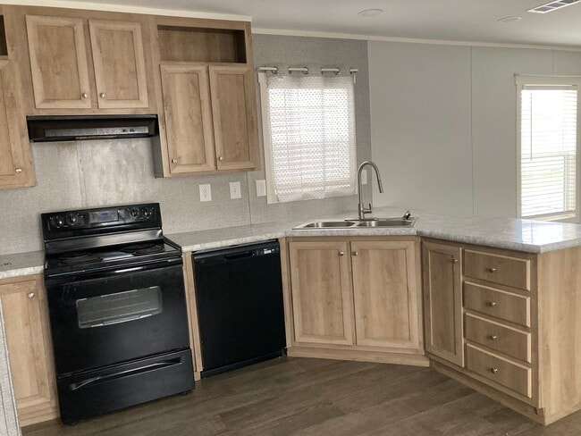 4343 Katy Hockley Rd in Katy, TX - Building Photo - Building Photo