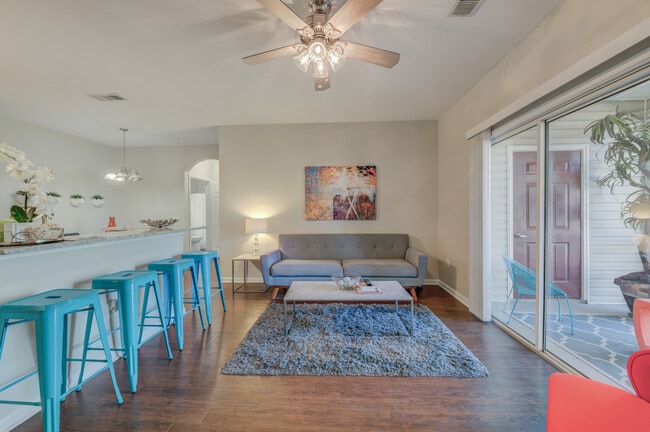 Waters Edge Apartments