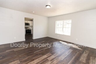 506 Deck Dr in Rocky Face, GA - Foto de edificio - Building Photo