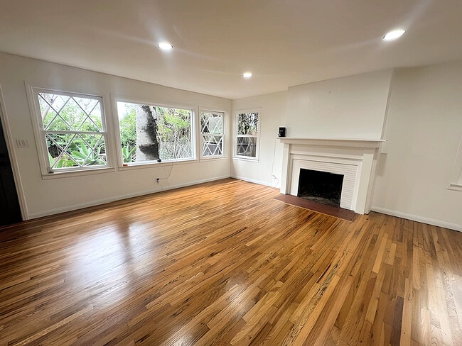 property at 2416 Boone Ave