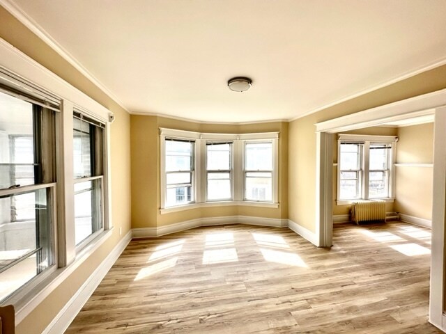 10 N Main St in Flemington, NJ - Foto de edificio - Building Photo