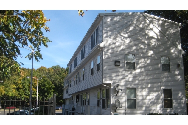 875-889 American Legion Hwy in Roslindale, MA - Building Photo - Building Photo