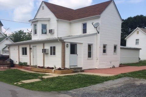 6619 Church St in Sykesville, MD - Building Photo