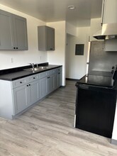 595 Wagner Dr in Battle Creek, MI - Foto de edificio - Building Photo