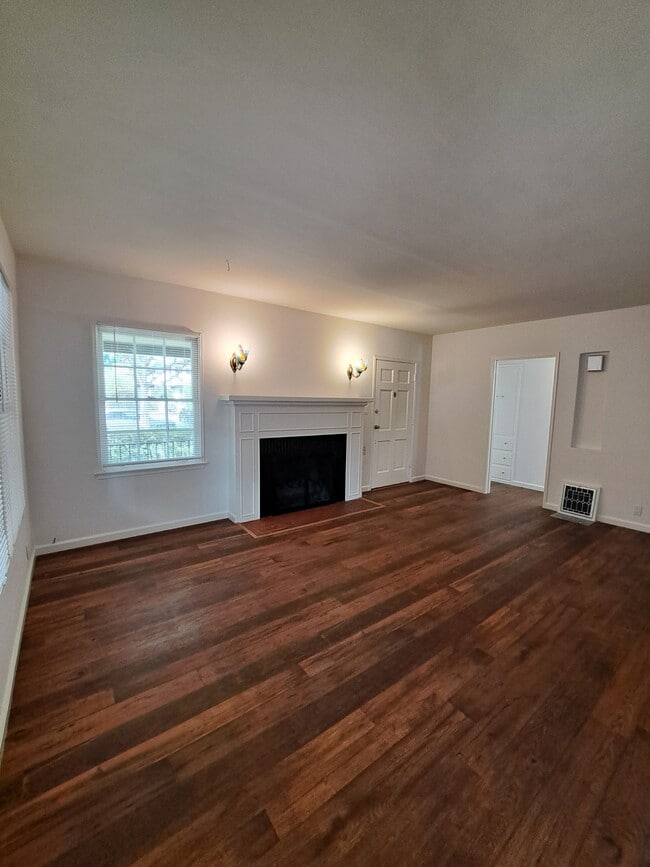 property at 330 S Sparks St