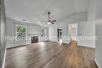 1201 Red Stone Dr in Lexington, KY - Building Photo - Building Photo