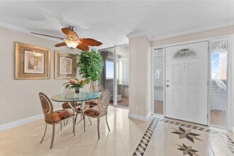 17940 Gulf Blvd in Redington Shores, FL - Foto de edificio - Building Photo