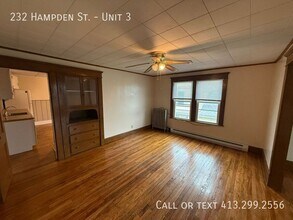 232 Hampden St in Chicopee, MA - Building Photo - Building Photo