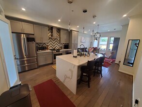 53 T St NE, Unit #1 in Washington, DC - Building Photo - Building Photo