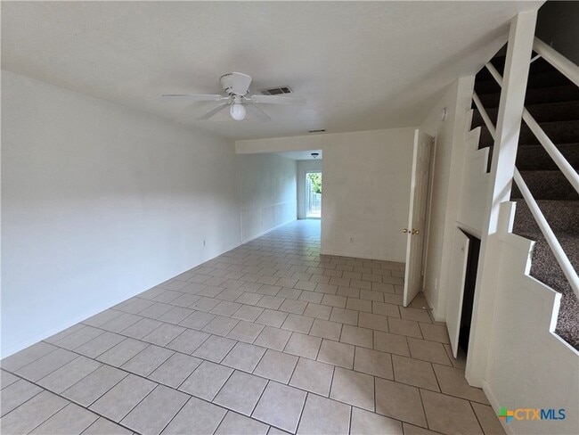 property at 3409 Victoria Cir