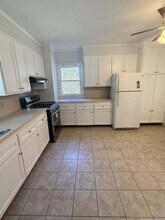 141 Millville Ave in Naugatuck, CT - Building Photo - Building Photo