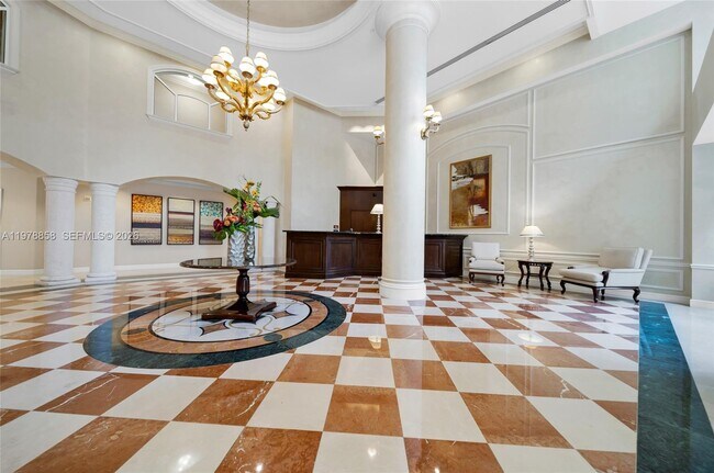 20000 E Country Club Dr in Aventura, FL - Building Photo - Building Photo