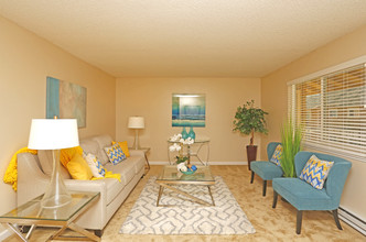 Sedona Lane Apartments in Campbell, CA - Building Photo - Interior Photo