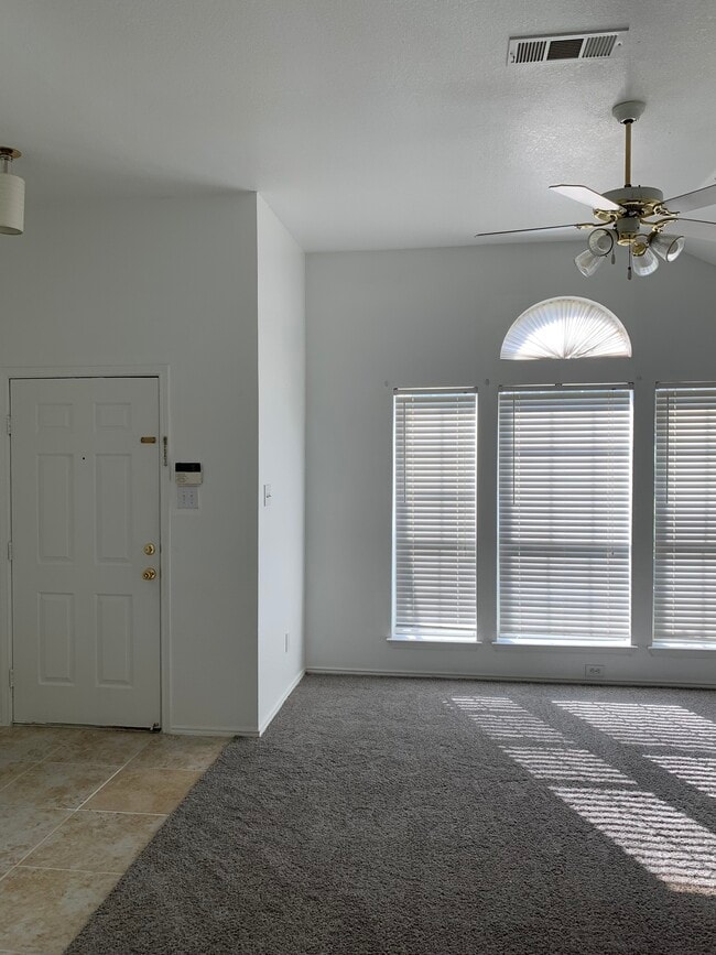 4838 Orchard Ridge Dr in Garland, TX - Building Photo - Building Photo