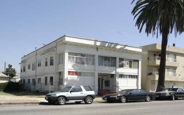 545 W 3rd St in Long Beach, CA - Building Photo - Building Photo