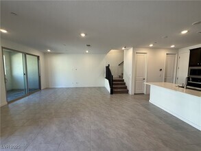 11450 Crimson Ledge Ave in Las Vegas, NV - Building Photo - Building Photo