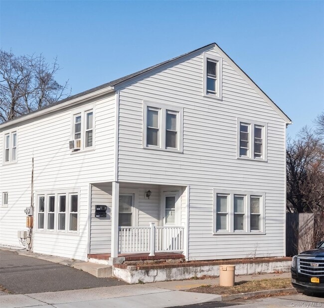 property at 162 5th Ave