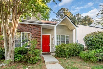 7819 Petrea Ln in Charlotte, NC - Building Photo - Building Photo