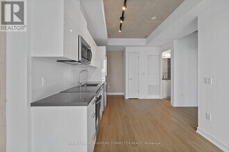 284 King St E in Toronto, ON - Building Photo - Building Photo