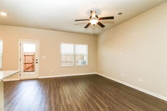 195 Skipjack Ct in Covington, GA - Building Photo - Building Photo