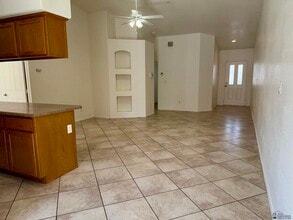 3142 S Ragen Dr in Yuma, AZ - Building Photo - Building Photo