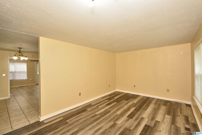 1721 Maralyn Dr in Birmingham, AL - Building Photo - Building Photo