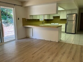 5800 Encino Ave in Atascadero, CA - Building Photo - Building Photo