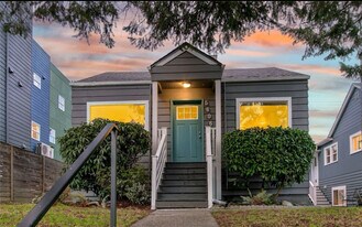 5606 25th Ave SW in Seattle, WA - Building Photo