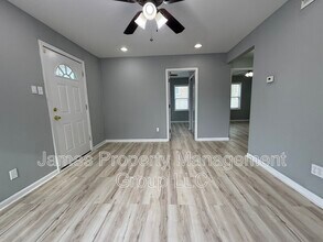 9051 Austin Ave in Oak Lawn, IL - Building Photo - Building Photo