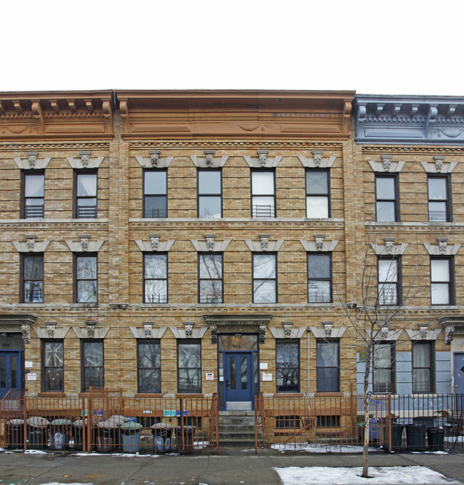 1402 Putnam Ave in Brooklyn, NY - Building Photo - Building Photo