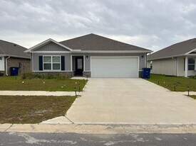 6420 Slabinski Ln in Panama City, FL - Building Photo